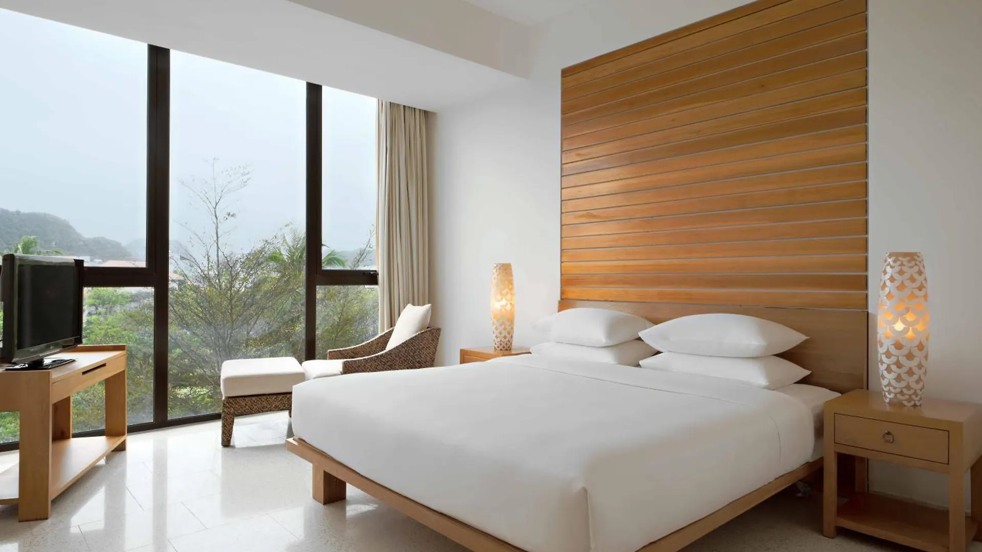 Hyatt Regency Danang Resort And Spa  Da Nang